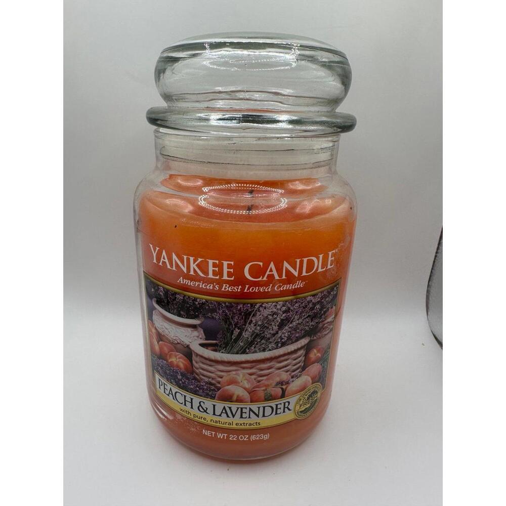 Yankee Candle 22 oz Peach & Lavender Retired Scent! Burned Very Slightly